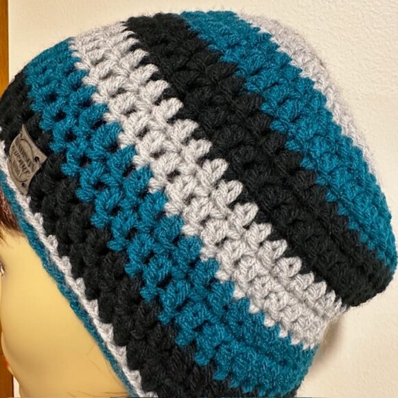 Teal and Black Stripe Hand Knit / Crochet Unisex Winter Beanie NEW - Picture 6 of 6